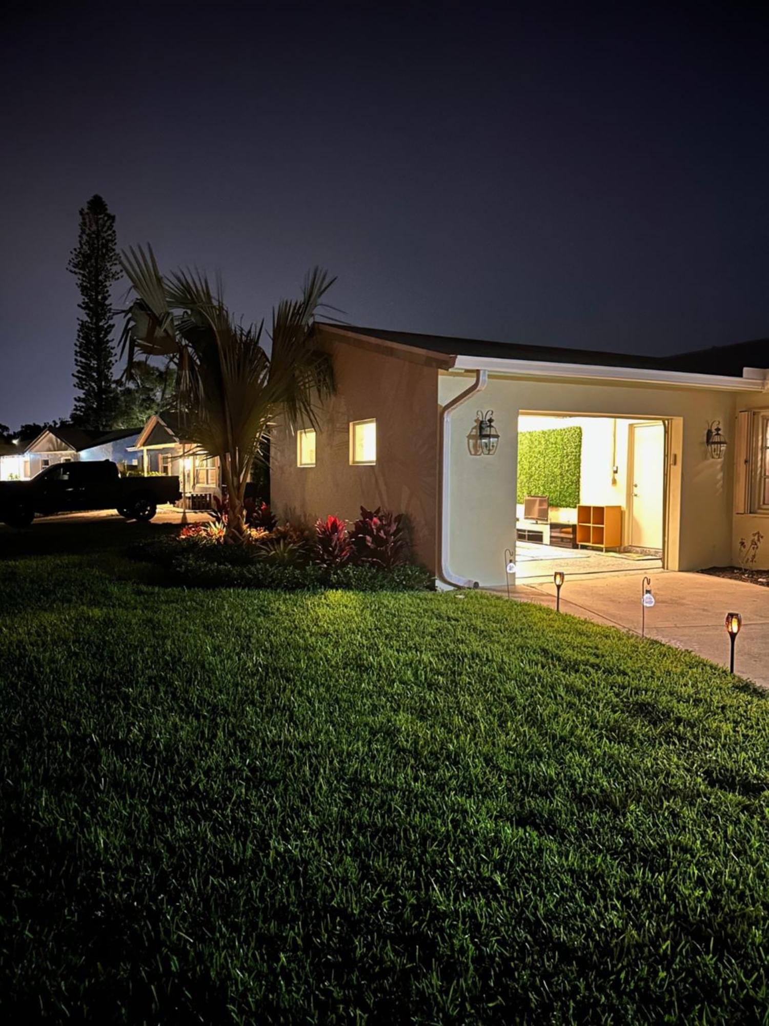 Freshly Remodeled 1970'S Single Story Villa North North Naples Dış mekan fotoğraf
